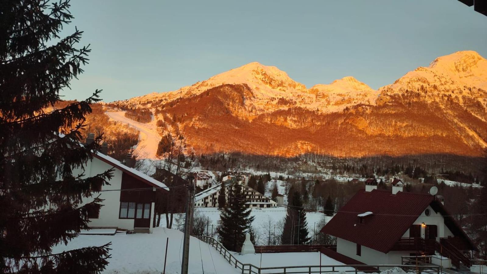 Appartamento La Finestrella Alpina Piancavallo Esterno foto